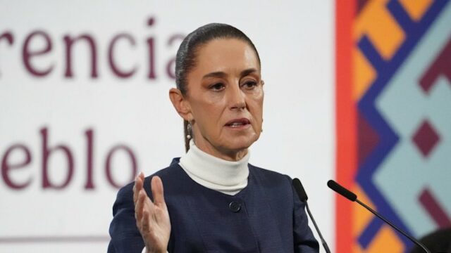 Presidente do México apresenta queixa após incidente de apalpação nas Presidente do México apresenta queixa após incidente de apalpação nas ruas