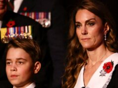 Príncipe George se junta à mãe Kate Middleton em seu primeiro Festival da Memória Os momentos mais doces do príncipe William e da princesa Kate com seus filhos 419