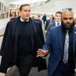 Produtor de Matt Gaetz demitido da OAN por postagens antissemitas | Exclusivo