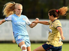 Profissional de futebol feminino enfrenta reação da equipe por pedir à liga que ‘adote padrões de gênero’ Profissional de futebol feminino enfrenta reação da equipe por pedir à liga que ‘adote padrões de gênero’