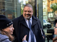 Promotor de Justiça Alvin Bragg liberta motorista de táxi migrante acusado de agredir repetidamente passageiros do sexo feminino Promotor de Justiça Alvin Bragg liberta motorista de táxi migrante acusado de agredir repetidamente passageiros do sexo feminino