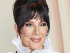 Quem foi à extravagância do 70º aniversário de Kris Jenner? Veja a lista de convidados Fai Khadra e Kylie Jenner são vistas chegando à festa de 70 anos de Kris Jenner em 8 de novembro de 2025 em Beverly Hills, Califórnia.