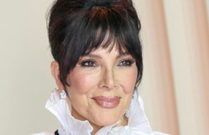 Quem foi à extravagância do 70º aniversário de Kris Jenner? Veja a lista de convidados Fai Khadra e Kylie Jenner são vistas chegando à festa de 70 anos de Kris Jenner em 8 de novembro de 2025 em Beverly Hills, Califórnia.