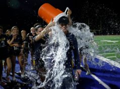 ‘Queremos ser bons’: 3 anos em construção, o primeiro título CCS Open do Menlo flag football mostra excelência 'Queremos ser bons': 3 anos em construção, o primeiro título CCS Open do Menlo flag football mostra excelência