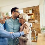 Querida Abby: Meus pais não querem visitar minha casa