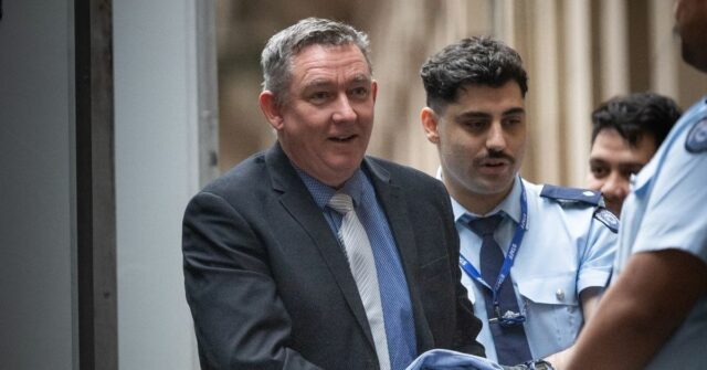 Questão de homicídio culposo se o assassino do campista Greg Questão de homicídio culposo se o assassino do campista Greg Lynn enfrentar novo julgamento