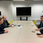 Quinto Presidente da Estônia dá as boas-vindas à delegação da Liga Indonésia de Pingpong, pronta para colaborar no desenvolvimento de jovens atletas