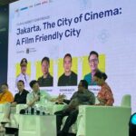 Rano Karno, vice-governador de Jacarta e veterano do cinema, Eyes City of Cinema Future no JAFF Market