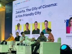 Rano Karno, vice-governador de Jacarta e veterano do cinema, Eyes City of Cinema Future no JAFF Market Rano Karno, vice-governador de Jacarta e veterano do cinema, Eyes City of Cinema Future no JAFF Market