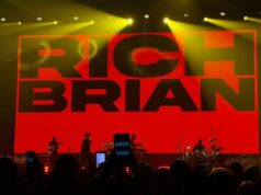 Realmente quebrado! Rich Brian dá início a ‘Where Is My Head?’ Turnê Mundial em Jacarta Realmente quebrado! Rich Brian dá início a 'Where Is My Head?' Turnê Mundial em Jacarta