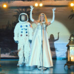 Ricky Martin e Kristen Wiig em