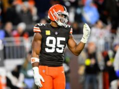 Recapitulação das apostas da Semana 11 da NFL, tendências, movimento de linha: Eagles de volta ao topo, Myles Garrett dominando O quarterback do Kansas City Chiefs, Patrick Mahomes (15).