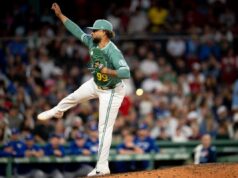 Red Sox DFA lança chamas corretamente após apenas 22 jogos Red Sox DFA lança chamas corretamente após apenas 22 jogos