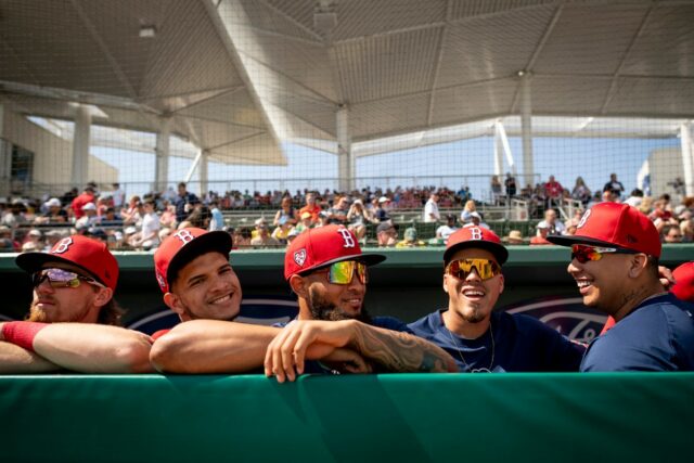 Red Sox faz troca, envia arremessador para AL East Rival: Luis Guerrero Red Sox trade