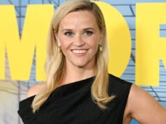 Reese Witherspoon não retornou ao ‘SNL’ por quase 15 anos depois de apresentar o primeiro episódio após o 11 de setembro: ‘Era muita responsabilidade para uma garota de 24 anos’ Reese Witherspoon não retornou ao 'SNL' por quase 15 anos depois de apresentar o primeiro episódio após o 11 de setembro: 'Era muita responsabilidade para uma garota de 24 anos'