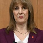 Diz-se que Rachel Reeves (foto) está planejando um ataque a fundos de pensão visando esquemas de sacrifício salarial