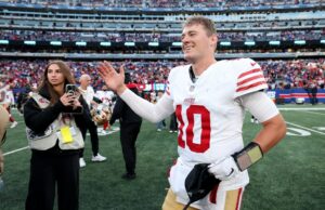 Relatório de lesão do 49ers vs. Rams: Mac Jones para começar de novo; Ricky Pearsall permanece de fora Relatório de lesão do 49ers vs. Rams: Mac Jones para começar de novo; Ricky Pearsall permanece de fora