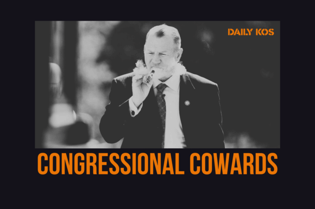 Republicanos que se esquivaram da votação de Epstein agora querem O líder da maioria na Câmara, Steve Scalise, R-La., À esquerda, é acompanhado pelo deputado Mark Green, R-Tenn., Centro, e pelo presidente da Câmara, Mike Johnson, R-La., À direita, durante uma entrevista coletiva no Capitólio, terça-feira, 20 de maio de 2025, em Washington. (Foto AP/Rod Lamkey, Jr.)