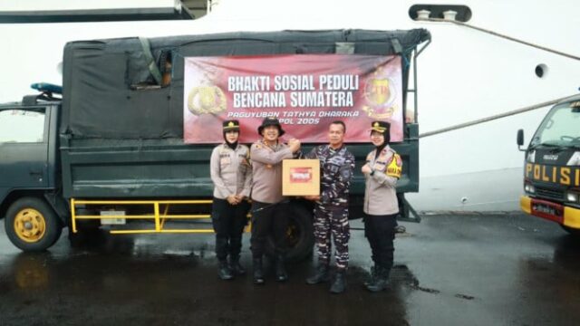 Resposta rápida e preocupação dos ex-alunos da Academia de Polícia Resposta rápida e preocupação dos ex-alunos da Academia de Polícia de 2005 para vítimas de desastres em Sumatra