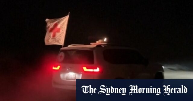 Restos mortais de mais três reféns israelenses devolvidos
