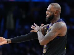 Resumo da NBA: LeBron James faz estreia na temporada com vitória do Lakers Resumo da NBA: LeBron James faz estreia na temporada com vitória do Lakers