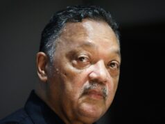 Rev. Jesse Jackson hospitalizado, sob observação por condição de PSP Jesse Jackson
