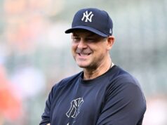 Righty, de 23 anos, dos Yankees chama a atenção com rara demonstração de domínio Aaron Boone