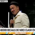 Rob Schneider relata que Robert De Niro o confrontou por apoiar Trump no 'SNL50': 'Como você pôde?' | Vídeo