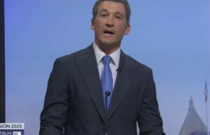 ‘SNL’ Cold Open Skewers Debate para prefeito de Nova York com Miles Teller como Andrew Cuomo, Ramy Youssef como Zohran Mamdani e Shane Gillis como Curtis Sliwa 'SNL' Cold Open Skewers Debate para prefeito de Nova York com Miles Teller como Andrew Cuomo, Ramy Youssef como Zohran Mamdani e Shane Gillis como Curtis Sliwa