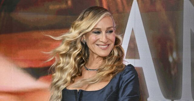 Sarah Jessica Parker receberá o prêmio Carol Burnett do Globo de Ouro durante o especial de 'Golden Eve'
