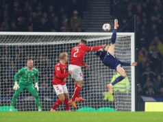 Scott McTominay envia mensagem após gol lendário da Escócia, Harry Maguire responde ícone de correio