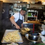 No SingleThread, o chef Kyle Connaughton e a esposa agricultora Katina Connaughton criam um menu de degustação com produtos de sua fazenda de cinco acres nas proximidades. (Foto cortesia de SingleThread)