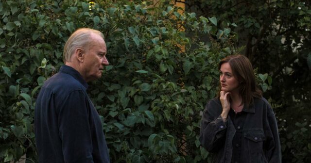 'Sentimental Value' flerta com a sátira de Hollywood, mas se 'Sentimental Value' flerta com a sátira de Hollywood, mas se contenta com fungadas artísticas