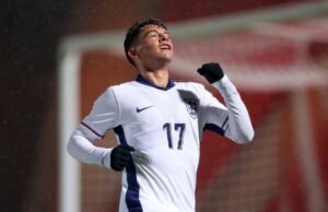 Shea Lacey manda mensagem clara a Ruben Amorim com atuação pela Inglaterra Sub-20 – Opinião ícone de correio