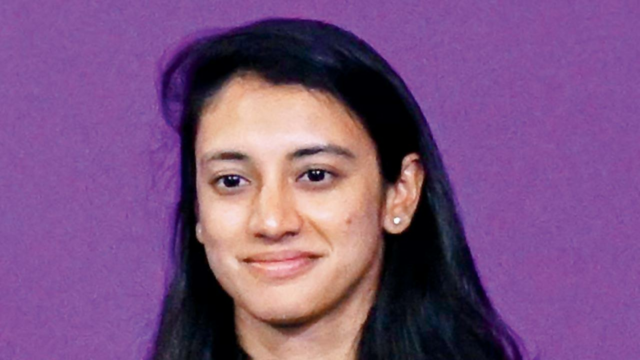 Smriti Mandhana perde a primeira classificação do ODI para a capitã da SA Laura Wolvaardt
