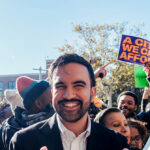 Socialista muçulmano Zohran Mamdani vence eleição para prefeito de Nova York
