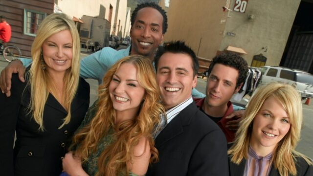 Spinoff de 'Friends' 'Joey' finalmente lança seus oito episódios finais não exibidos quase 20 anos depois
