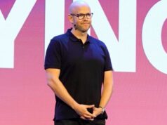 Spotify atinge 700 milhões de usuários mensais no terceiro trimestre, receita sobe 13%: ‘Tudo se resume aos fundamentos do usuário’, afirma o CEO cessante Daniel Ek Spotify atinge 700 milhões de usuários mensais no terceiro trimestre, receita sobe 13%: 'Tudo se resume aos fundamentos do usuário', afirma o CEO cessante Daniel Ek