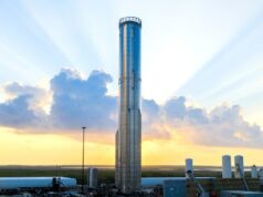 Starship atualizada da SpaceX sofre explosão durante testes Starship booster B18 before the explosion