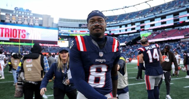 Stefon Diggs, da NFL, processa o influenciador Christopher Blake Griffin, GettyImages-2243464372 Stefon Diggs processa influenciador por difamação