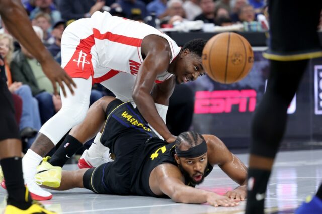 Steph Curry está de folga, sai cedo demais enquanto os Warriors caem para os Rockets
