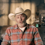 Jesse da Dinastia McBee descobriu sobre a investigação do FBI de seu pai diante das câmeras.