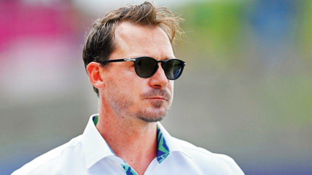 Steyn: `É raro ver uma equipa visitante dominar durante três dias na Índia`
