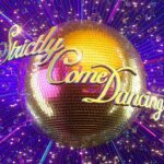 Strictly Come Dancing pode estar envolvido em mais escândalo depois que um vídeo de um ex-concorrente casado beijando apaixonadamente uma profissional feminina apareceu
