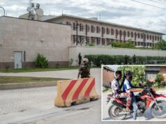 Supostos membros de gangue haitiana disparam contra fuzileiros navais que protegiam a embaixada dos EUA Supostos membros de gangue haitiana disparam contra fuzileiros navais que protegiam a embaixada dos EUA