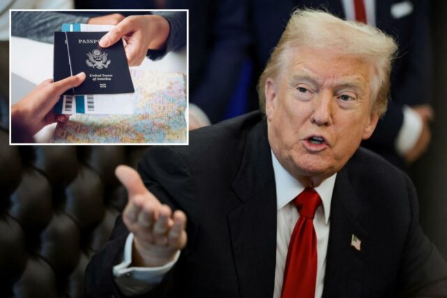 Suprema Corte decide que administrador de Trump pode exigir passaportes Presidente Trump falando no Salão Oval, gesticulando com a mão direita.