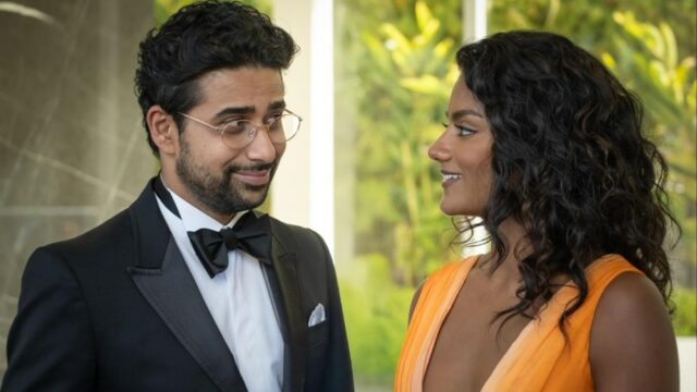 Suraj Sharma e a diretora Jennifer E. Montgomery no thriller Suraj Sharma e a diretora Jennifer E. Montgomery no thriller de história real 'This Tempting Madness' antes da estreia do IFFI