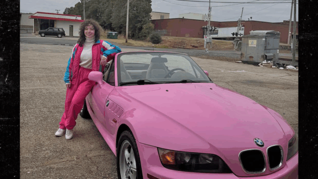 sydney sweeney christy bts insta 1