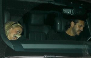 Sydney Sweeney se reúne com o ex-Jonathan Davino após jantar em Los Angeles Sydney-Sweeney-backgrid-3