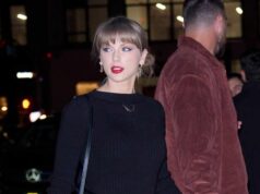 Taylor Swift usa saia Louis Vuitton de US $ 2.750 em encontro noturno com Travis Kelce Taylor Swift usa saia Louis Vuitton de US $ 2.750 em encontro noturno com Travis Kelce